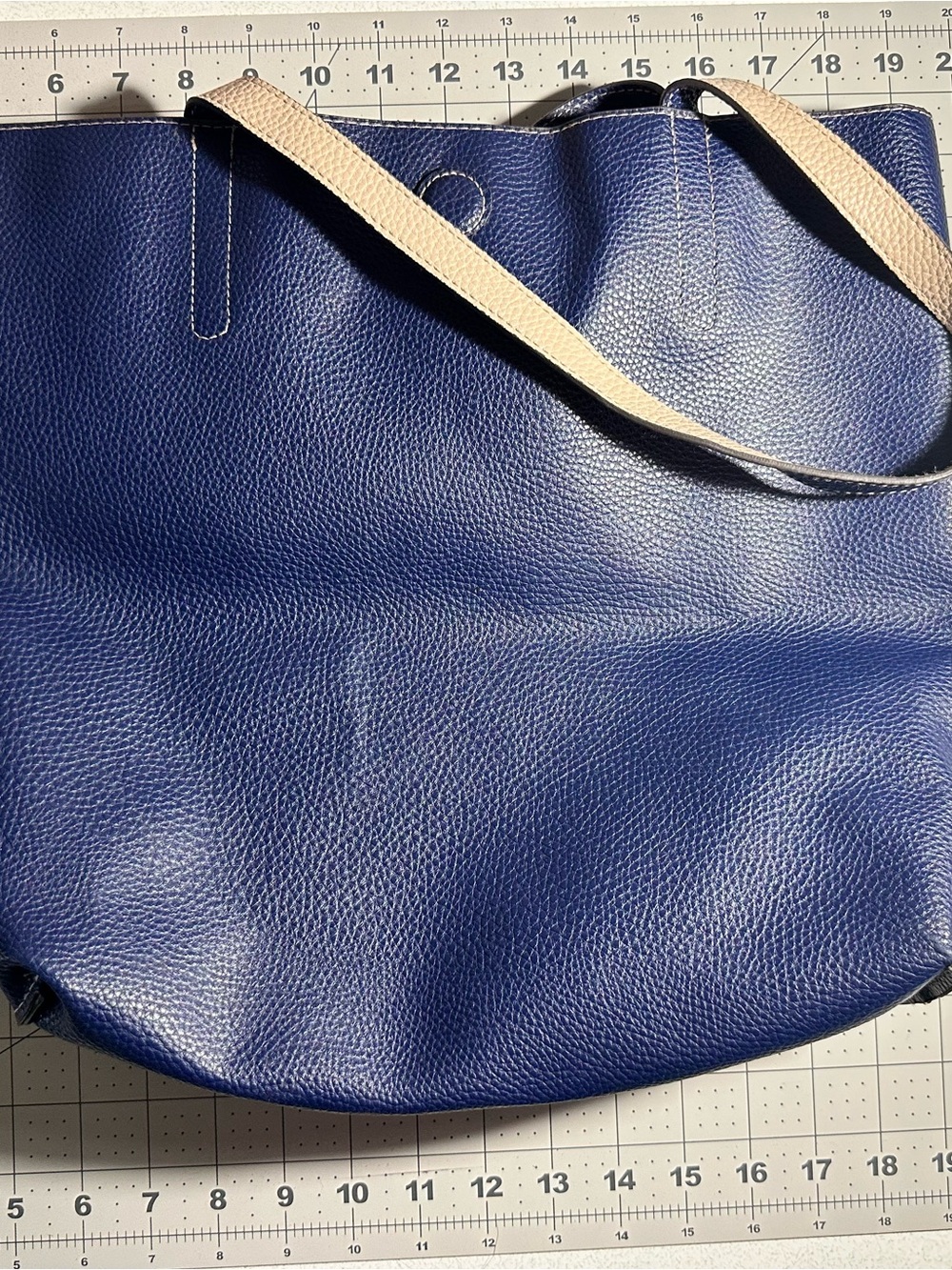 Source Unknown Blue Tote with Cream Straps